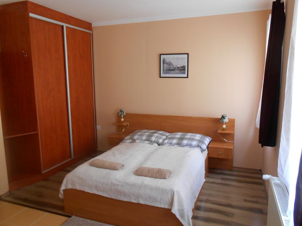 Diófa Vendégház Eger Exterior foto