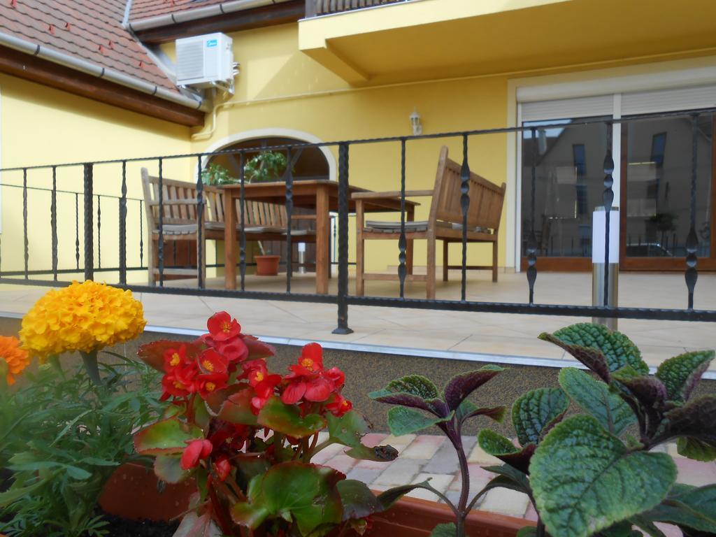 Diófa Vendégház Eger Exterior foto