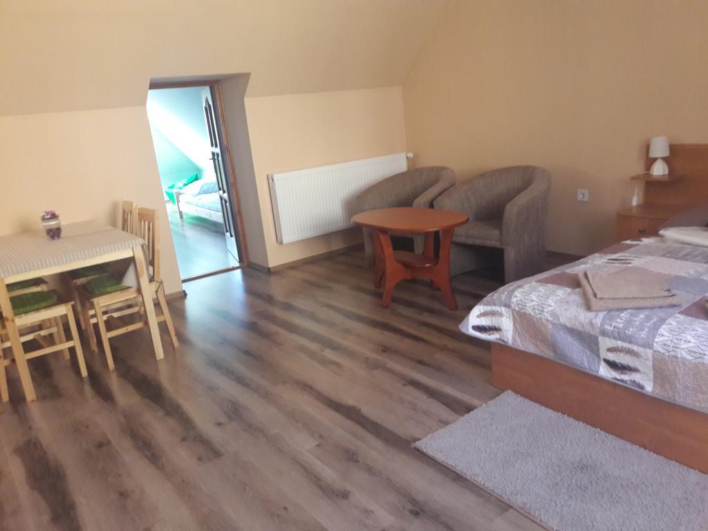 Diófa Vendégház Eger Exterior foto
